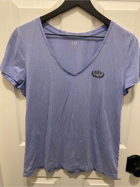 GAP Lavender-Blue V-Neck Tee